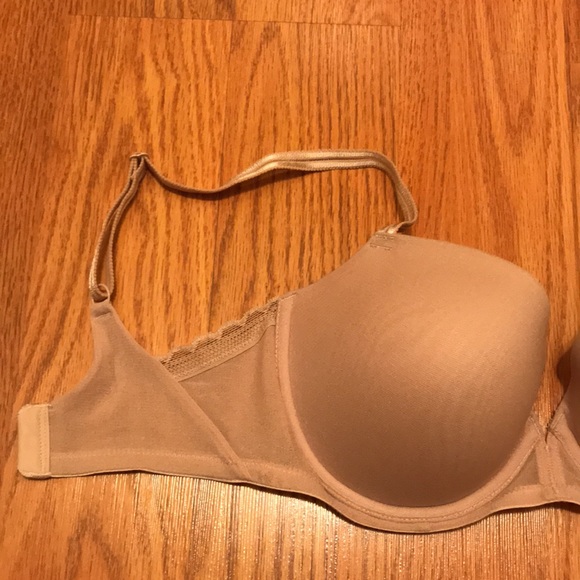On Gossamer Flattering & Comfy Nude Padded Bra 32DD/32E, NWOT! - Picture 2 of 8